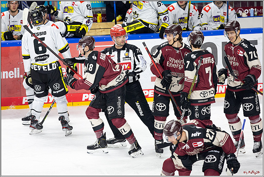 PENNY DEL;  Koelner Haie - Krefeld Pinguine; Koeln, 24.02.2021
